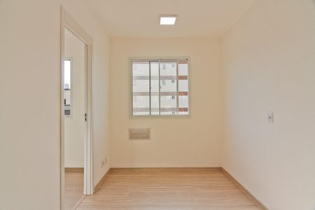 Apartamento para alugar com 33m², 2 quartos e sem vaga Apartamento para alugar com 33m², 2 quartos e sem vagaSala