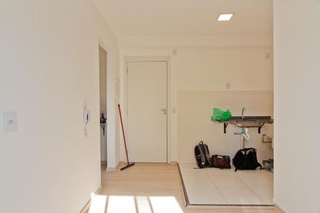 Apartamento para alugar com 33m², 2 quartos e sem vaga Apartamento para alugar com 33m², 2 quartos e sem vagaSala