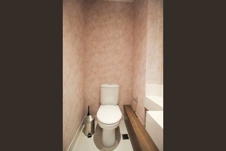 Lavabo de apartamento para alugar com 1 quarto, 62m² em Itaim Bibi, São Paulo