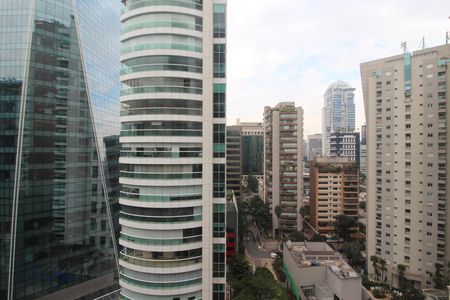 Vista de apartamento para alugar com 1 quarto, 62m² em Itaim Bibi, São Paulo