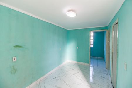 Sala de apartamento para alugar com 2 quartos, 45m² em Conjunto Habitacional Presidente Castelo Branco, Carapicuíba