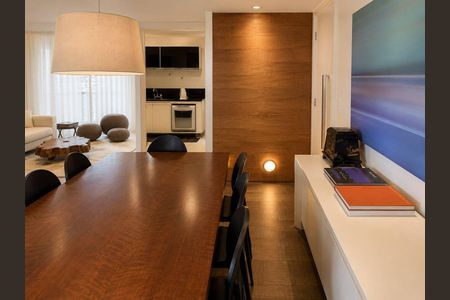 Apartamento para alugar com 150m², 3 quartos e 3 vagas Apartamento para alugar com 150m², 3 quartos e 3 vagasSala