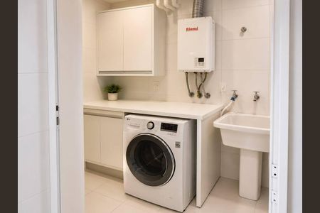 Area de serviço de apartamento para alugar com 3 quartos, 150m² em Vila Gertrudes, São Paulo