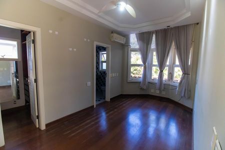 Casa para alugar com 257m², 3 quartos e 4 vagas Casa para alugar com 257m², 3 quartos e 4 vagasSuíte 1