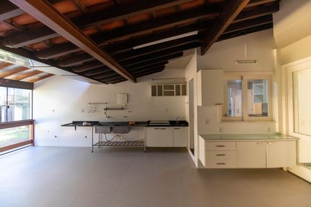 Casa para alugar com 257m², 3 quartos e 4 vagas Casa para alugar com 257m², 3 quartos e 4 vagasÁrea gourmet