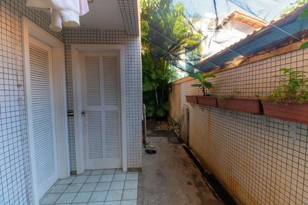Casa para alugar com 257m², 3 quartos e 4 vagas Casa para alugar com 257m², 3 quartos e 4 vagasÁrea de Serviço