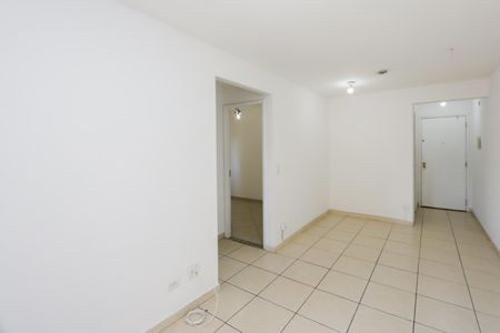 Sala de apartamento para alugar com 2 quartos, 55m² em Jardim Aeroporto, São Paulo