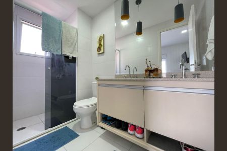 Banheiro de apartamento à venda com 2 quartos, 104m² em Tatuapé, São Paulo