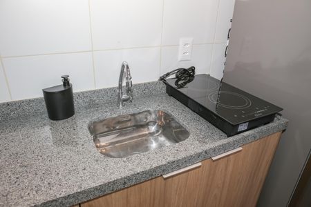 Apartamento à venda com 34m², 2 quartos e sem vaga Apartamento à venda com 34m², 2 quartos e sem vagaCozinha e Área de Serviço