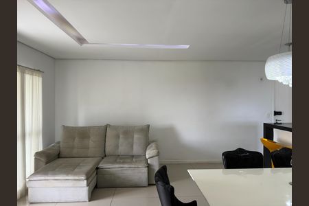 Apartamento para alugar com 90m², 3 quartos e 2 vagas Apartamento para alugar com 90m², 3 quartos e 2 vagasSala
