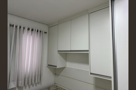 Apartamento para alugar com 90m², 3 quartos e 2 vagas Apartamento para alugar com 90m², 3 quartos e 2 vagasQuarto 1 - Armários