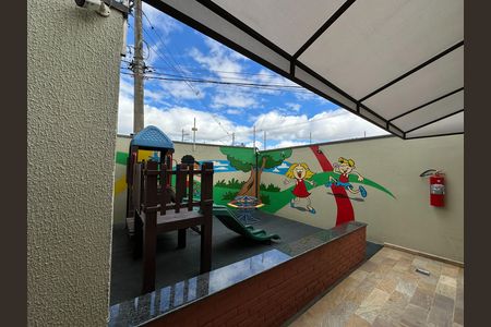 Apartamento para alugar com 90m², 3 quartos e 2 vagas Apartamento para alugar com 90m², 3 quartos e 2 vagasÁrea comum - Playground