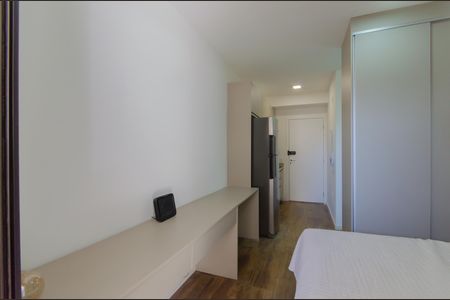 Studio para alugar com 35m², 1 quarto e sem vaga Studio para alugar com 35m², 1 quarto e sem vagaSala/Quarto