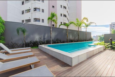 Studio para alugar com 35m², 1 quarto e sem vaga Studio para alugar com 35m², 1 quarto e sem vagaÁrea comum - Piscina
