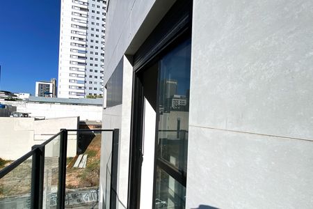 Apartamento à venda com 61m², 2 quartos e 2 vagas Apartamento à venda com 61m², 2 quartos e 2 vagasVaranda da Suite