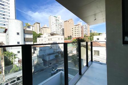 Apartamento à venda com 61m², 2 quartos e 2 vagas Apartamento à venda com 61m², 2 quartos e 2 vagasVaranda da Sala
