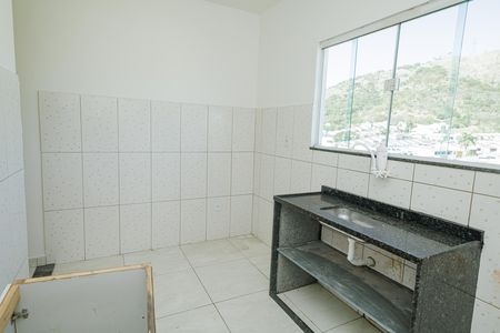 Casa à venda com 85m², 2 quartos e sem vaga Casa à venda com 85m², 2 quartos e sem vagaCozinha