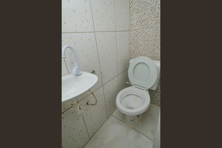 Casa à venda com 85m², 2 quartos e sem vaga Casa à venda com 85m², 2 quartos e sem vagaLavabo