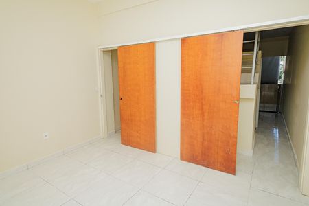 Casa à venda com 85m², 2 quartos e sem vaga Casa à venda com 85m², 2 quartos e sem vagaQuarto 1