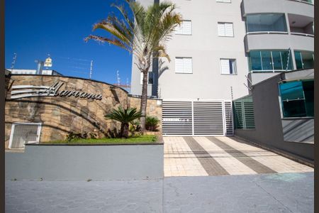 Apartamento para alugar com 95m², 3 quartos e 3 vagas Apartamento para alugar com 95m², 3 quartos e 3 vagasFachada