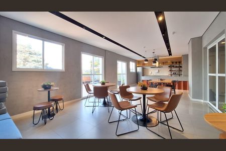 Apartamento para alugar com 27m², 1 quarto e sem vaga Apartamento para alugar com 27m², 1 quarto e sem vagaÁrea comum - Salão de festas