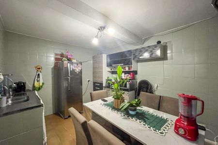 Cozinha de casa à venda com 2 quartos, 44m² em Vila Heliopolis, São Paulo