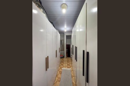 Closet da suíte de casa à venda com 2 quartos, 44m² em Vila Heliopolis, São Paulo