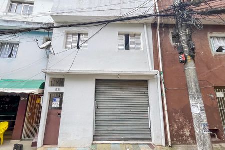 Fachada de casa à venda com 2 quartos, 44m² em Vila Heliopolis, São Paulo