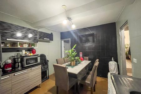 Cozinha de casa à venda com 2 quartos, 44m² em Vila Heliopolis, São Paulo