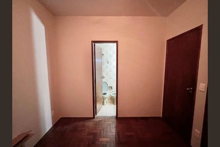 Apartamento para alugar com 120m², 2 quartos e 1 vaga