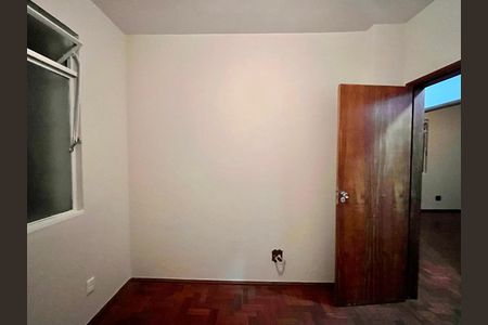 Apartamento para alugar com 120m², 2 quartos e 1 vaga