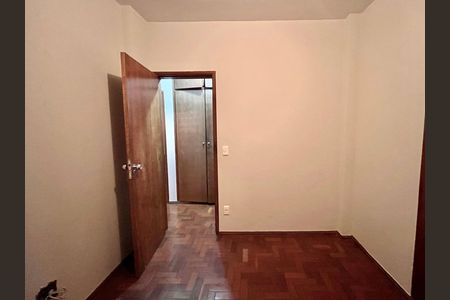 Apartamento para alugar com 120m², 2 quartos e 1 vaga