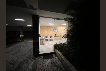 Apartamento para alugar com 120m², 2 quartos e 1 vaga