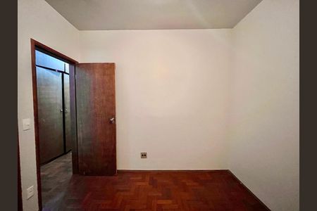Apartamento para alugar com 120m², 2 quartos e 1 vaga