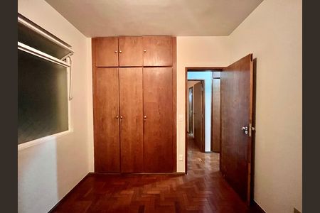 Apartamento para alugar com 120m², 2 quartos e 1 vaga