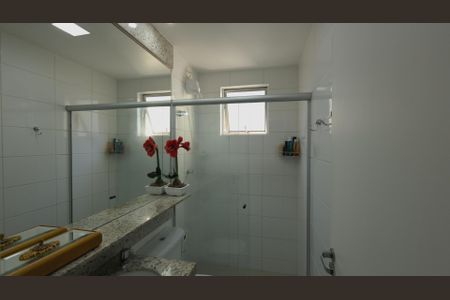 Banheiro da Suíte 1 de apartamento para alugar com 3 quartos, 165m² em Santo Antônio, Belo Horizonte