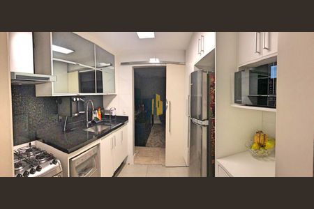 Apartamento à venda com 108m², 2 quartos e 2 vagas