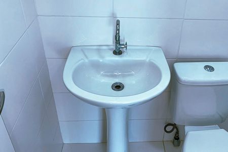 Banheiro de apartamento para alugar com 2 quartos, 40m² em Umarizal, São Paulo