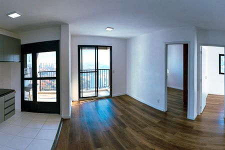 Apartamento à venda com 40m², 2 quartos e 1 vaga Apartamento à venda com 40m², 2 quartos e 1 vagaSala/Cozinha