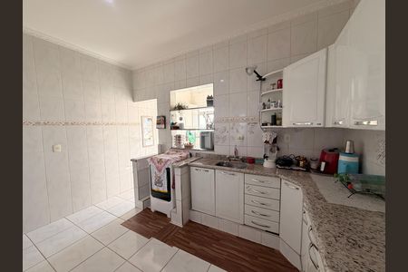 Cozinha de apartamento à venda com 3 quartos, 117m² em Centro, Jundiaí