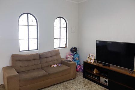 sala de casa à venda com 3 quartos, 160m² em Cipava, Osasco