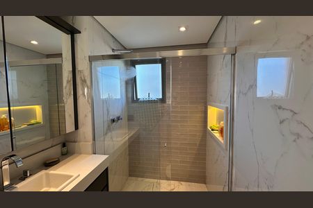 Apartamento para alugar com 4 quartos, 181m² em Jardim das Acacias, São Paulo