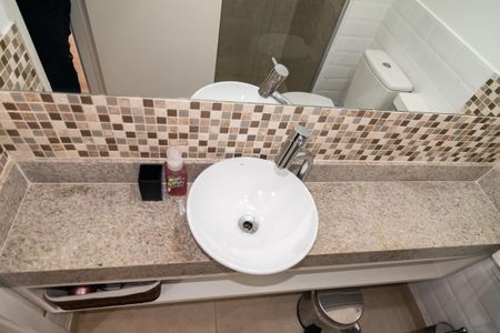 Studio para alugar com 22m², 1 quarto e sem vaga Studio para alugar com 22m², 1 quarto e sem vagaBanheiro social