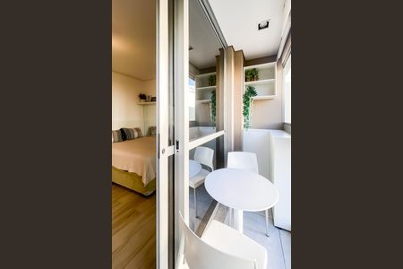 Studio para alugar com 22m², 1 quarto e sem vaga Studio para alugar com 22m², 1 quarto e sem vagaVaranda do Studio