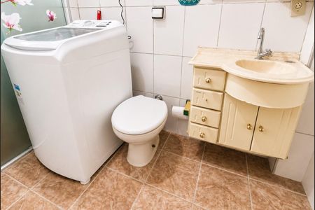 Apartamento para alugar com 60m², 2 quartos e sem vaga Apartamento para alugar com 60m², 2 quartos e sem vagaBanheiro