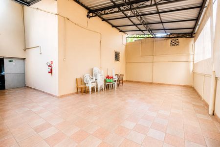 Apartamento para alugar com 60m², 2 quartos e sem vaga Apartamento para alugar com 60m², 2 quartos e sem vagaSalão de Festas