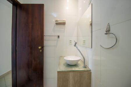 Apartamento para alugar com 80m², 3 quartos e 1 vaga Apartamento para alugar com 80m², 3 quartos e 1 vagaBanheiro