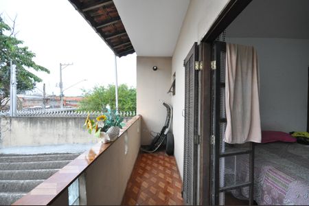 Casa à venda com 192m², 4 quartos e 2 vagasSacada do Quarto Suíte