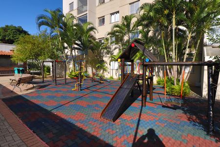Apartamento para alugar com 57m², 3 quartos e 1 vagaÁrea comum - Playground