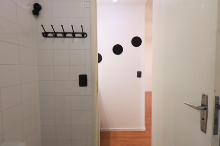 Apartamento para alugar com 57m², 3 quartos e 1 vaga Apartamento para alugar com 57m², 3 quartos e 1 vagaBanheiro